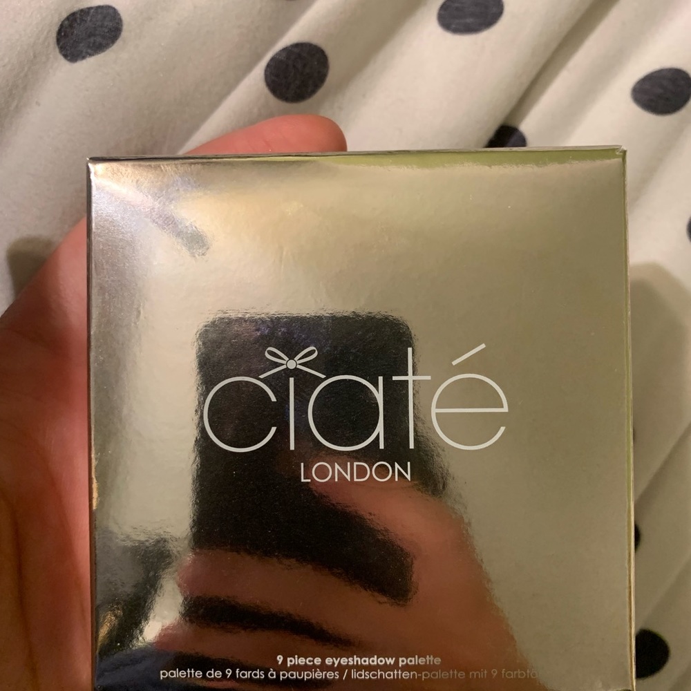 Ciate eye shadow palette - Picture 2 of 4